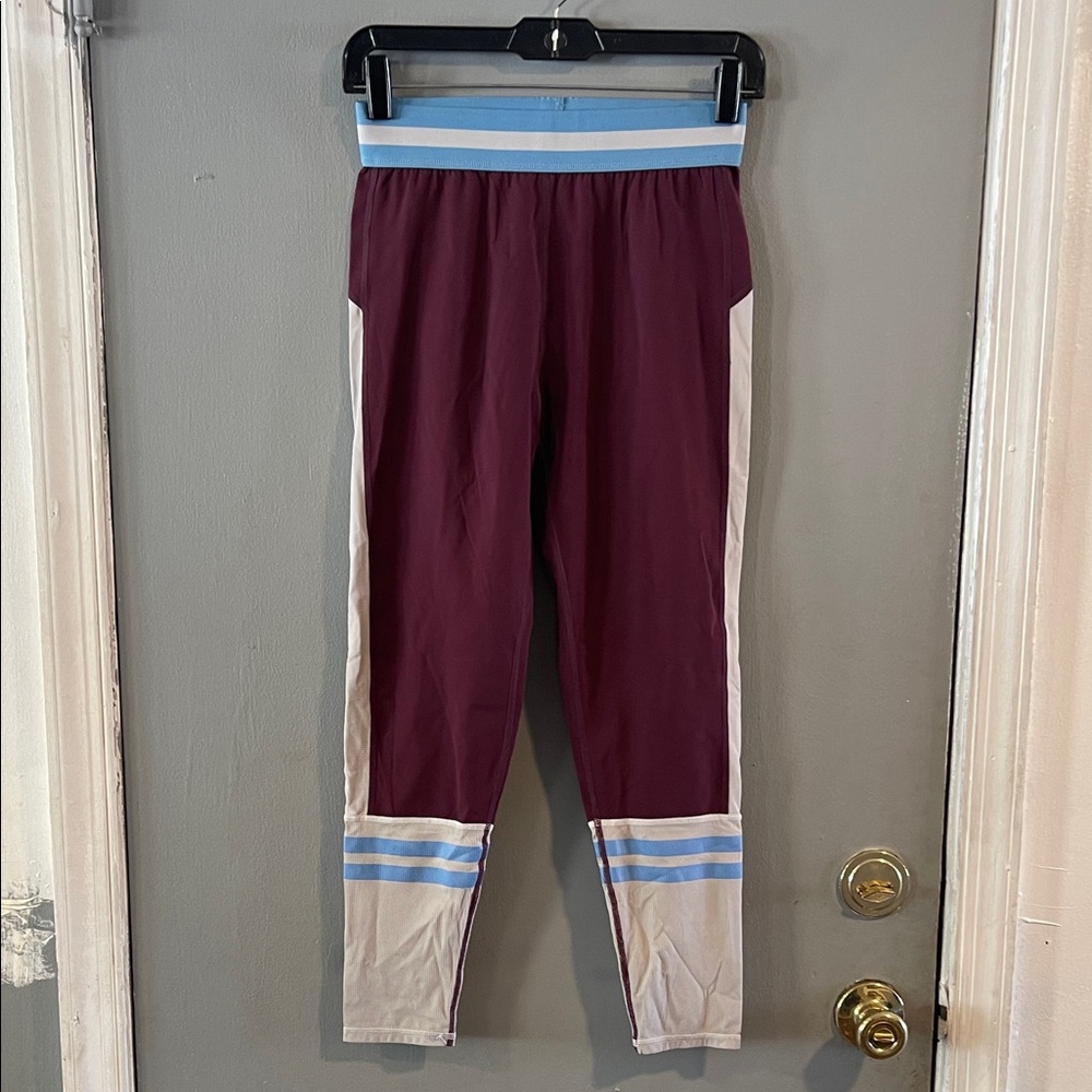 Sweaty Betty t-ball 7/8‎ cropped leggings size small